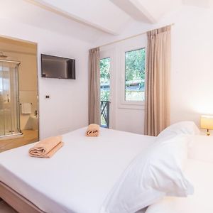 Deluxe Villa mit Strandblick